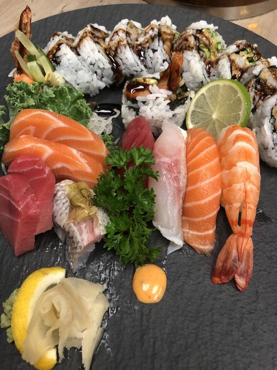 Sashimi Combo B (24 pcs)
