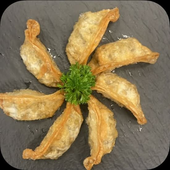 Chicken Gyoza (7 pcs)