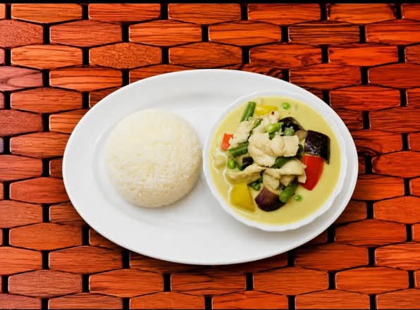 D31. Green Curry