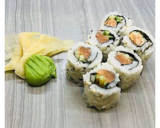Hosomaki au saumon épicé / Spicy Salmon Hosomaki