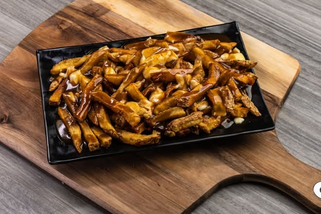 Classic Poutine