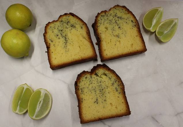 Cake Citron avec Grain de Pavot  Pièce / Lemon Loaf cake Piece