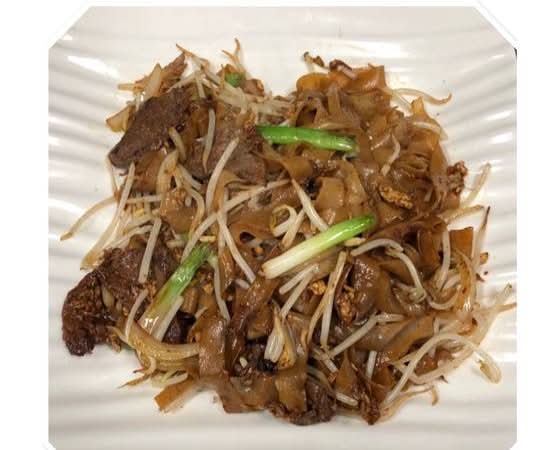 19-Nouilles de riz au bœuf et soja / Beef Soya Rice Noodles- 干炒牛河/ Hủ Tiếu Thịt Bò Xào Khô