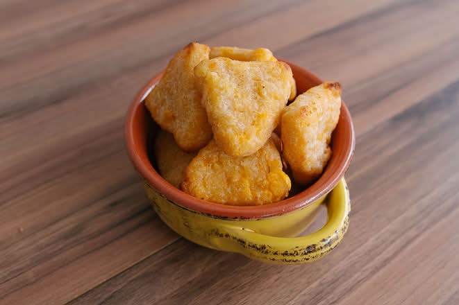 Macaroni & Cheese Bites (5 Pieces)- OO