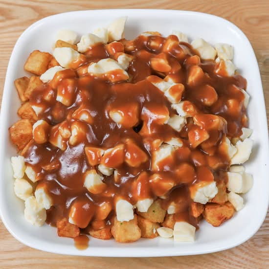 Poutine régulière / Regular Poutine