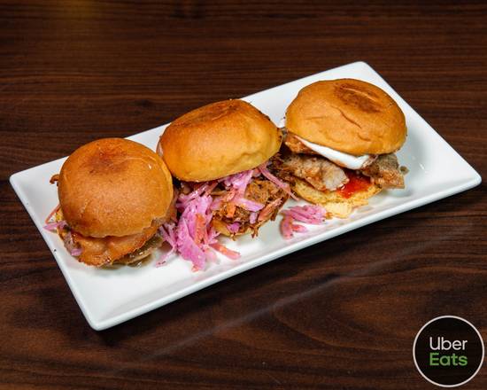 Assiette 3 sliders poulet "club" / 3 chicken club sliders plate