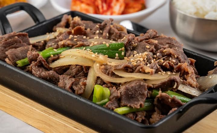 불고기 (Korean Marinated Beef)