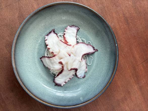 Tako-Sashimi