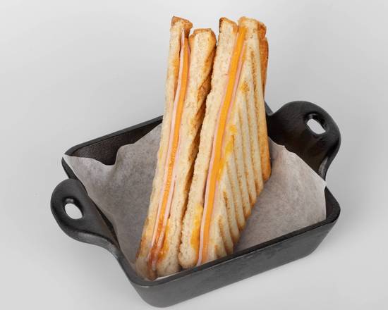 Korean Style Ham Cheese Toast (햄치즈 토스트)