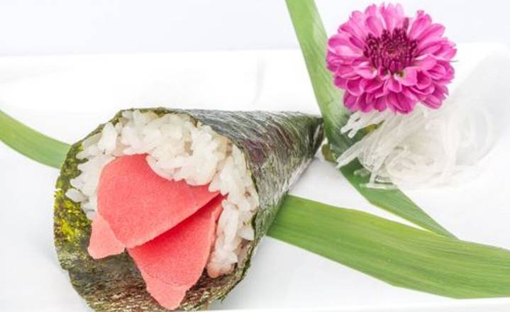 Red Tuna Hand Roll