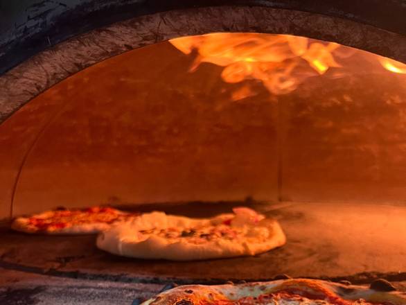 Pizza Poulet Champignon ( Sauce Tomate) (12")