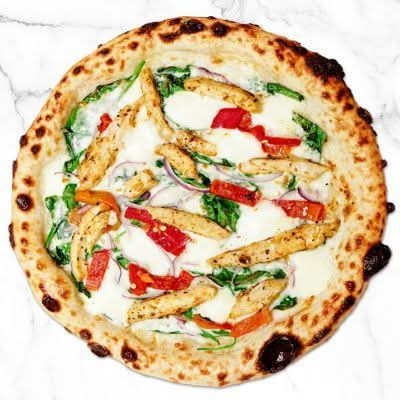 Creamy Alfredo Chicken Pizza – Spinach & Red Onion Neapolitan - RG