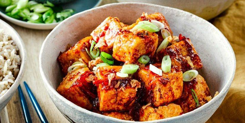 57. Tofu frit avec sauce épicée / Fried Tofu with spicy sauce 🌶 麻婆炸豆腐