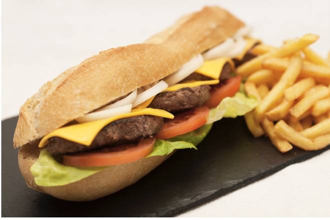 Sandwich Steak Haché / Minced Steak Sandwich