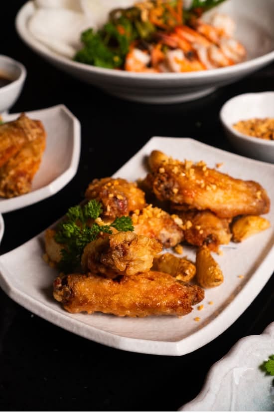 Crispy Chicken Wings | Canh ga chien