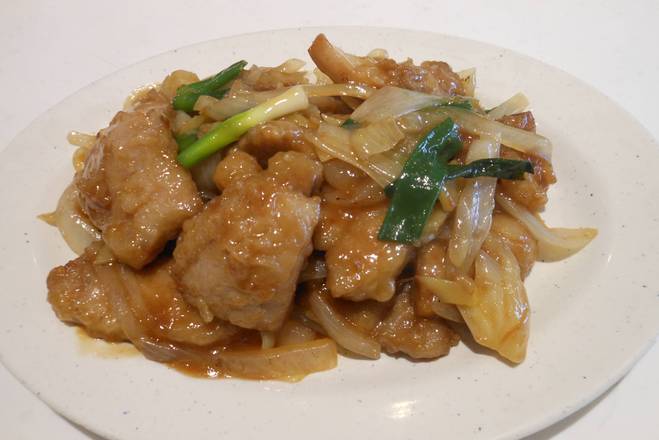 Deep-fried Pork Chop with Ginger, Onion, and Green Onion 薑蔥豬排