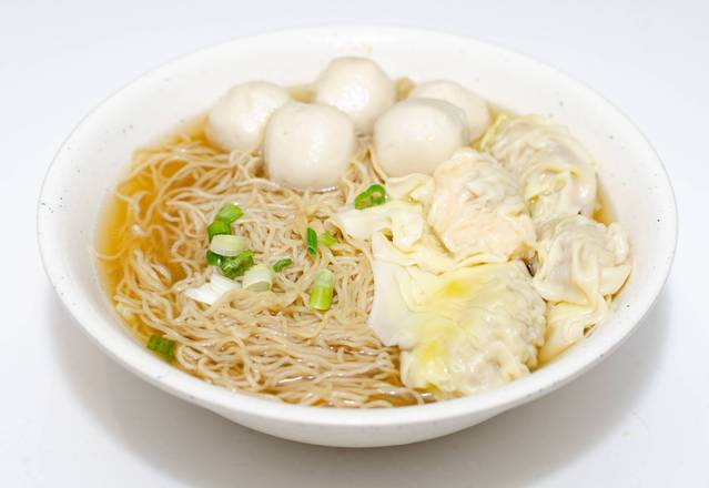 179. Fish Ball and Shrimp Meat Dumpling with Noodle in Soup 魚蛋水餃麺