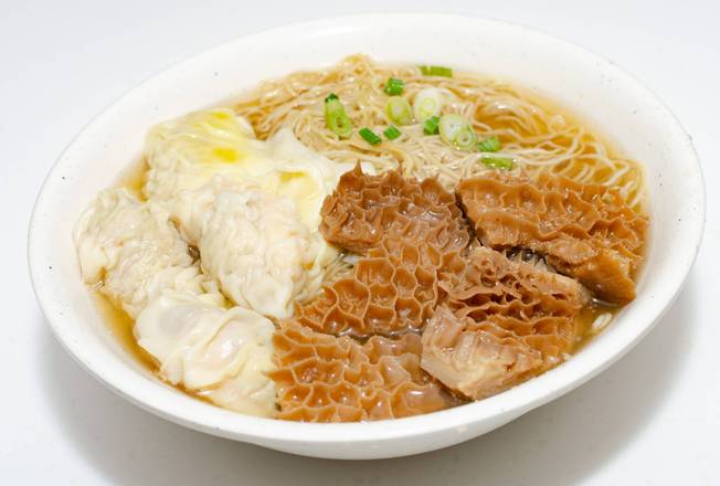177. Stewed Beef Tripe and Shrimp Meat Dumpling with Noodle in Soup 柱侯牛肚水餃麺