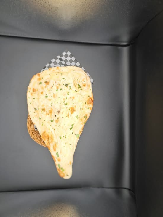 Tandoori Garlic Naan