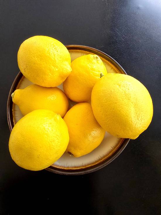 Hand Squeezed Lemonade