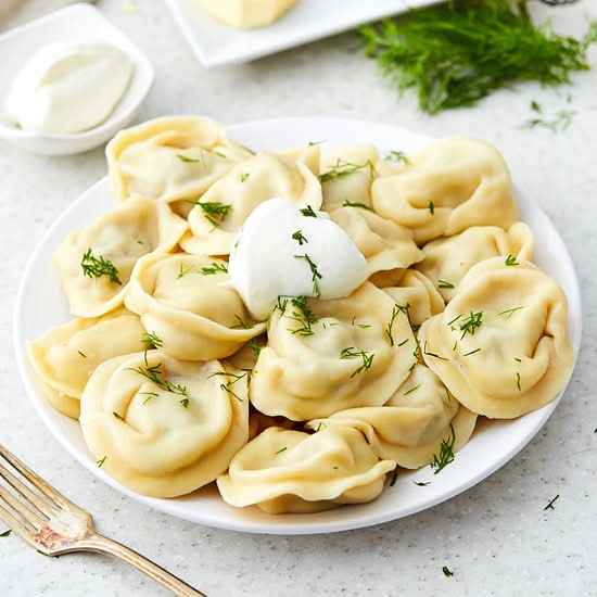 Chicken Dumplings (12 pieces)