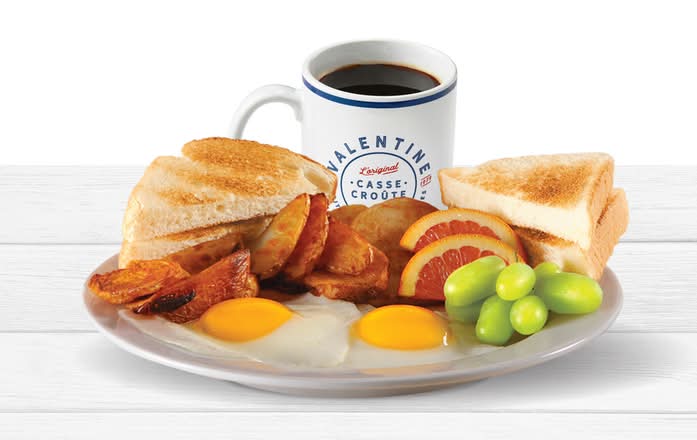 2 œufs, rôties, café