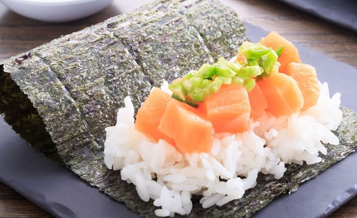 Salmon Jalapeno Temaki