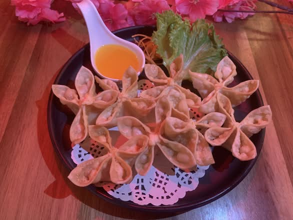 A8. Cheese Wonton (8Pcs)