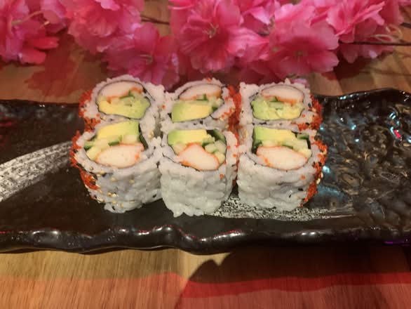 B1. California Roll (8 pcs )