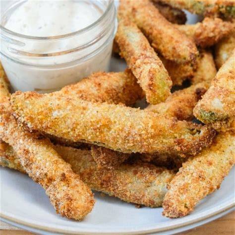 Deep-Fried Dill Pickles (10 pcs)