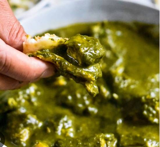 81. Palak Chicken (Spinach Chicken)