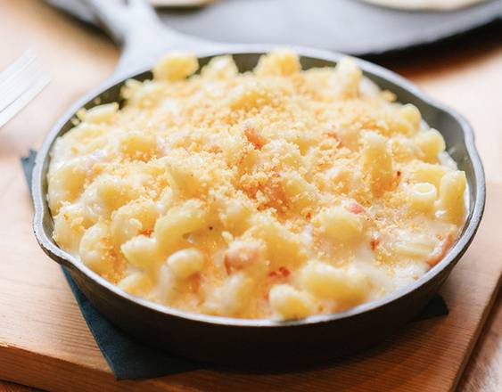 MAC & CHEESE