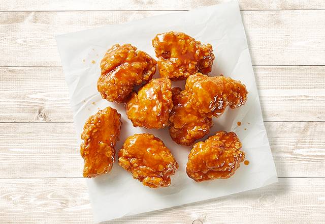 Boneless - Medium Buffalo Sauce