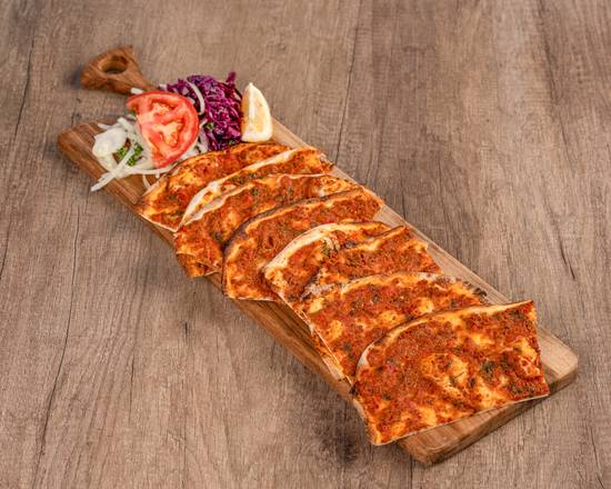 Lahmacun (2 pc)