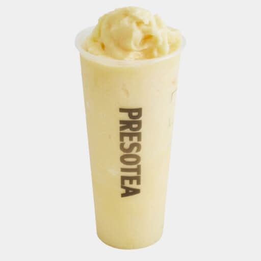 Frappé glacé coco-ananas / Fresh Pineapple Coconut Slush