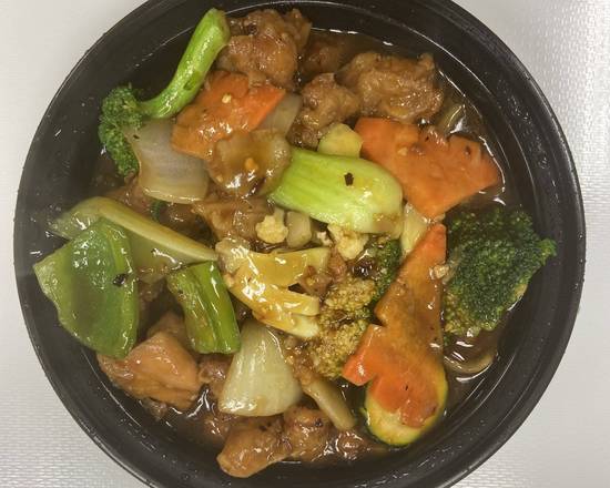 Chicken With Mix Vegetable semi gravy