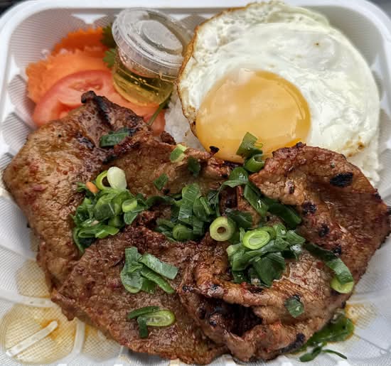 C78. Steamed Rice with Grilled Beef & Fried Egg