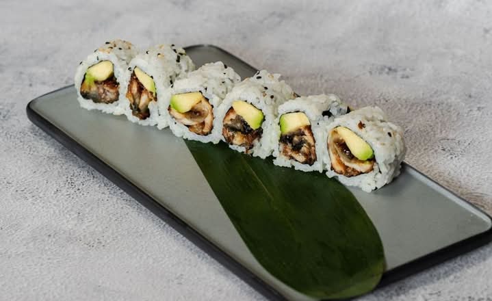M12 Eel Roll (6pcs)