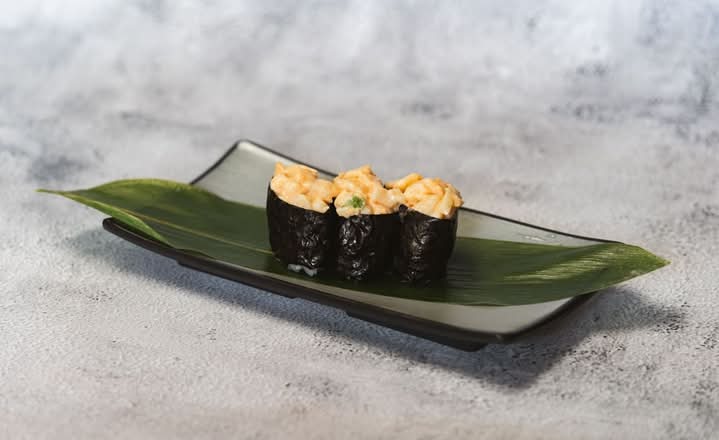 SU20 Spicy Tuna Sushi (3pcs)