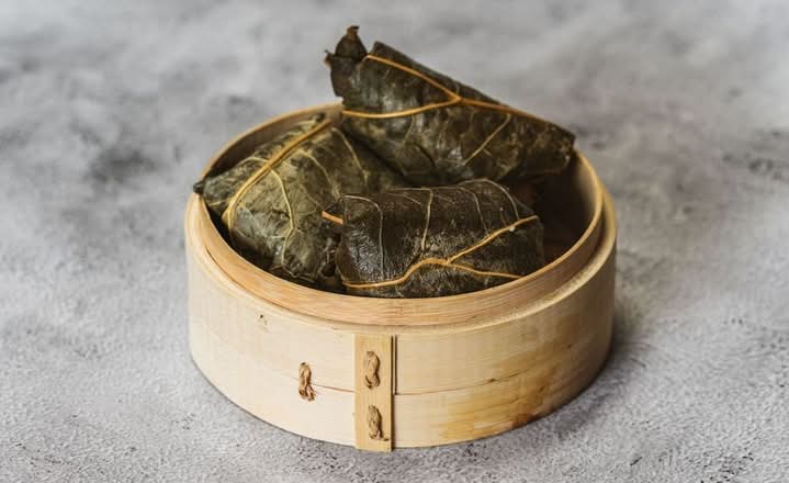 Sticky Rice (3pcs)