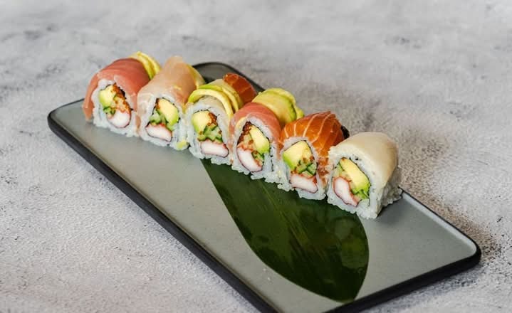 SR05 Rainbow Roll (6pcs)