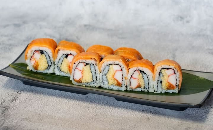 SR06 Pink Lady Roll (8pcs)