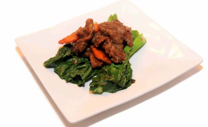 Beef with Chinese Broccoli