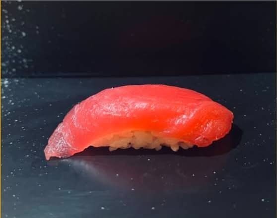 2.Maguro Nigiri