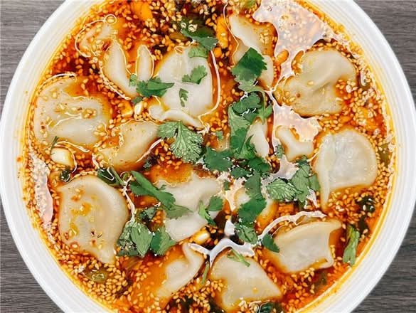 * Hot and Sour Dumplings (8pcs)