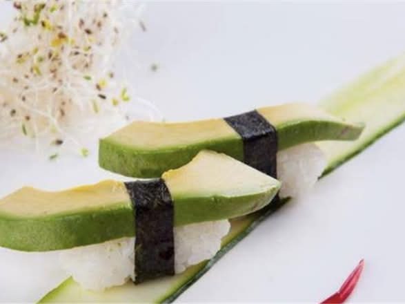 Avocado Sushi(2pcs)