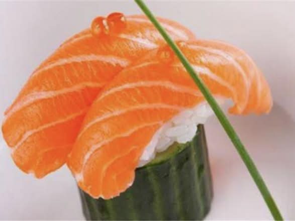 Salmon Sushi(2ps)