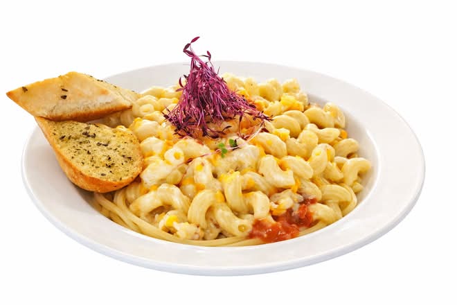 Bacon Parm Mac and Cheese