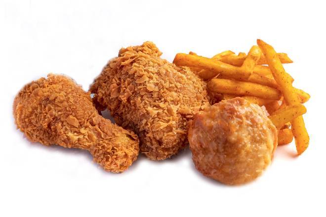 2-pcs chicken / Sm Fries/ 1 BIscuit