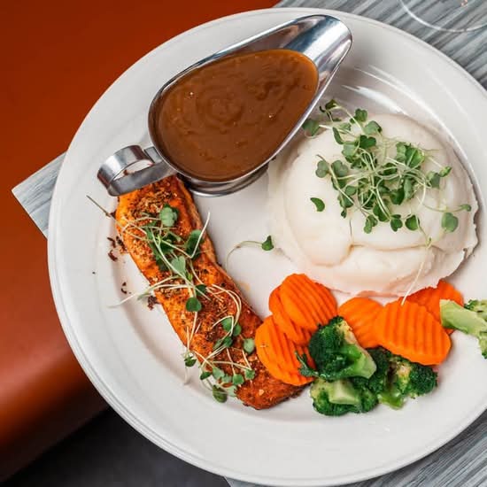 Broiled Salmon